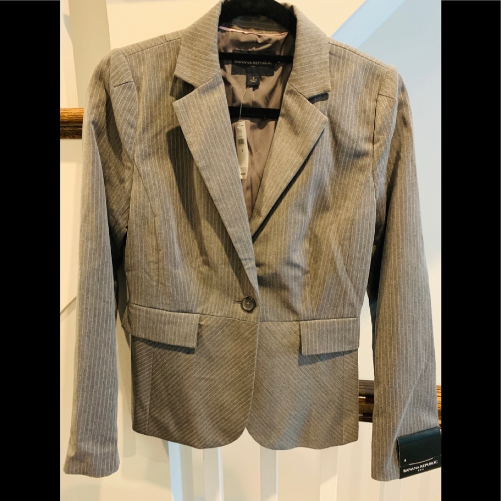 New Banana Republic Gray Faint Pinstripe Blazer